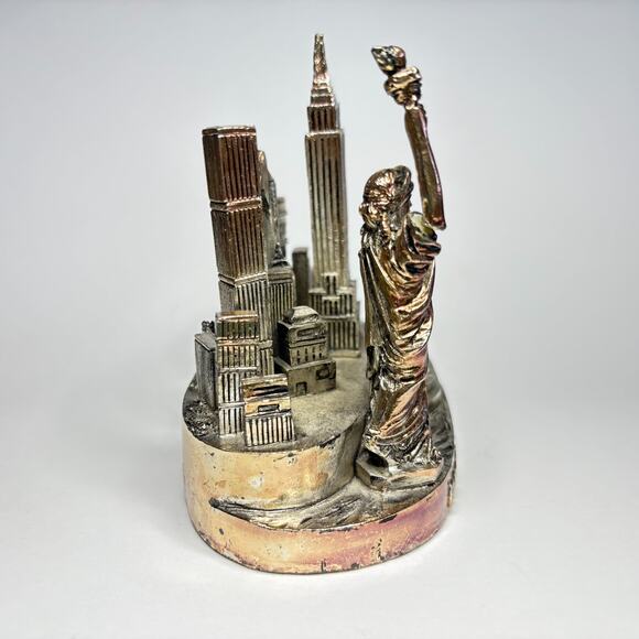 NYC Bldgs Statue Of Liberty World Trade Center NEW YORK Skyline Souvenir AS IS! - Picture 4 of 10